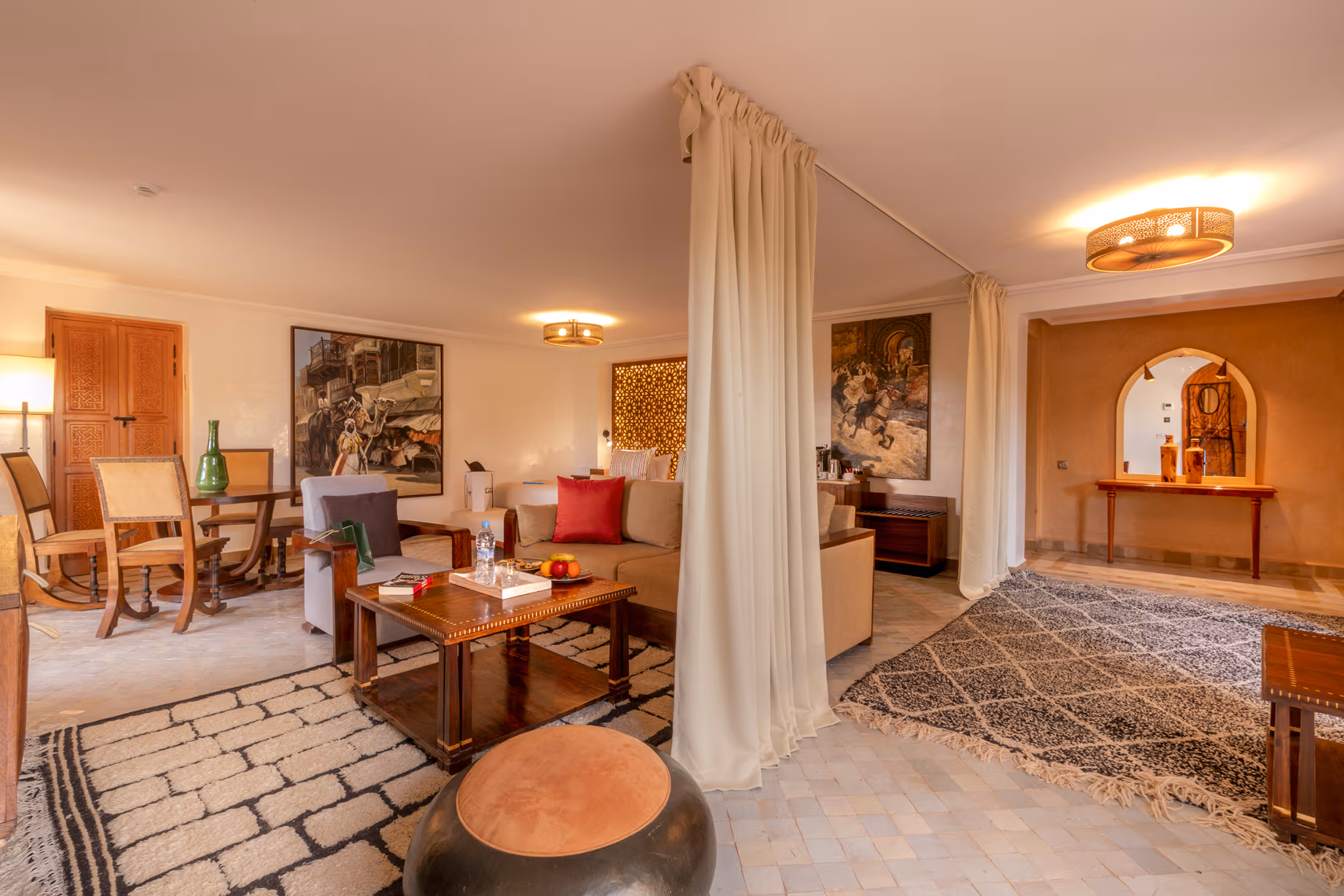 Luxury Two Bedroom Suite with Terrace (110m²) 4