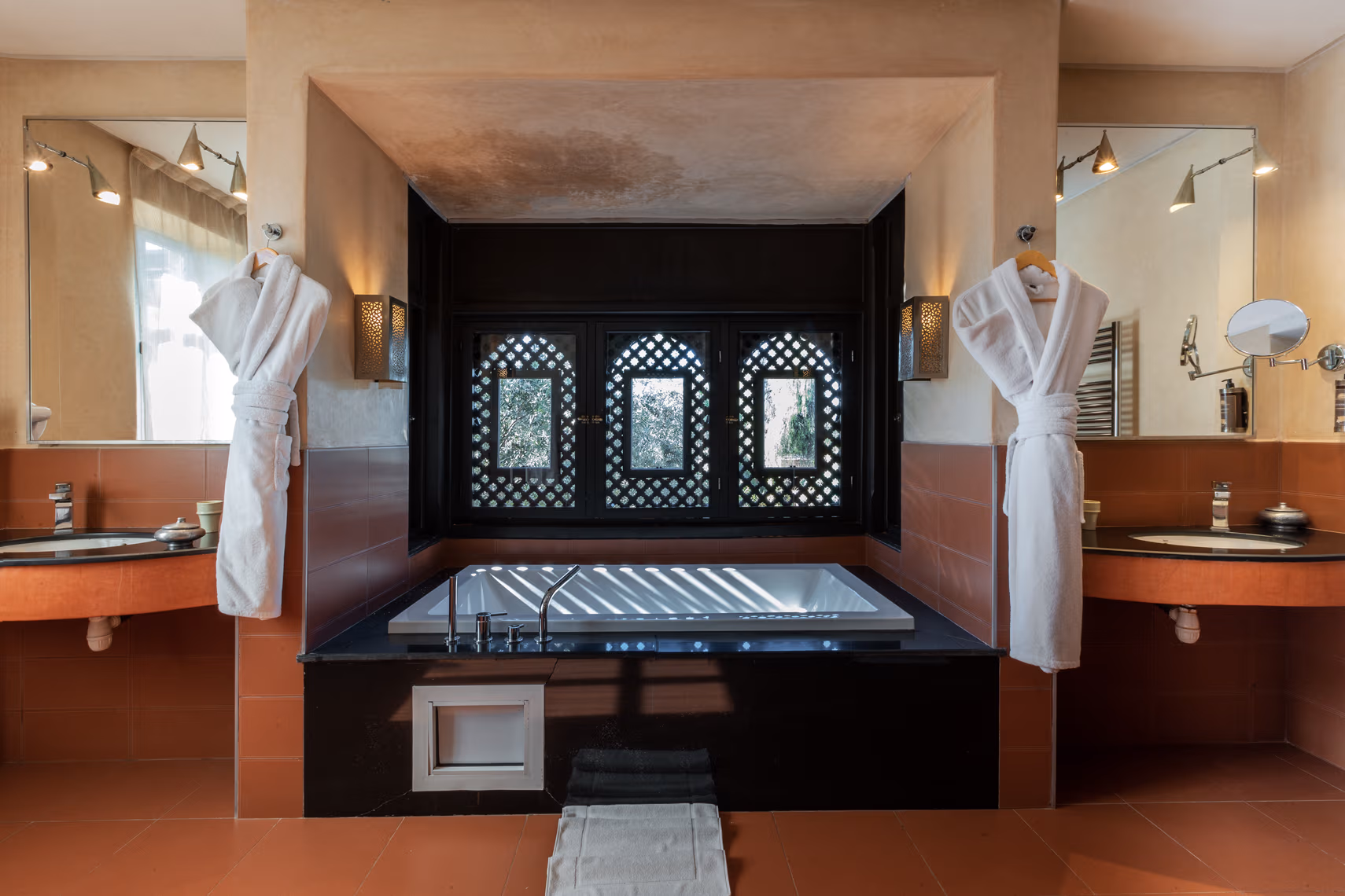 Pool view Suite with Terrace (80m²) 3